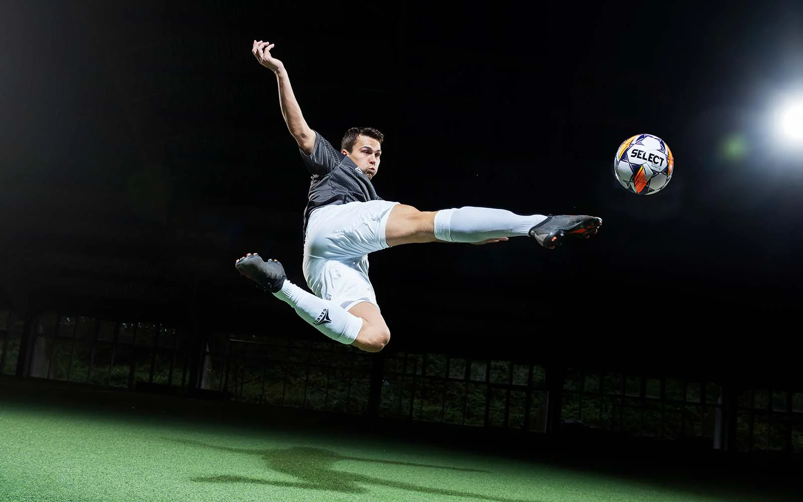 一天之内三 一天之内三